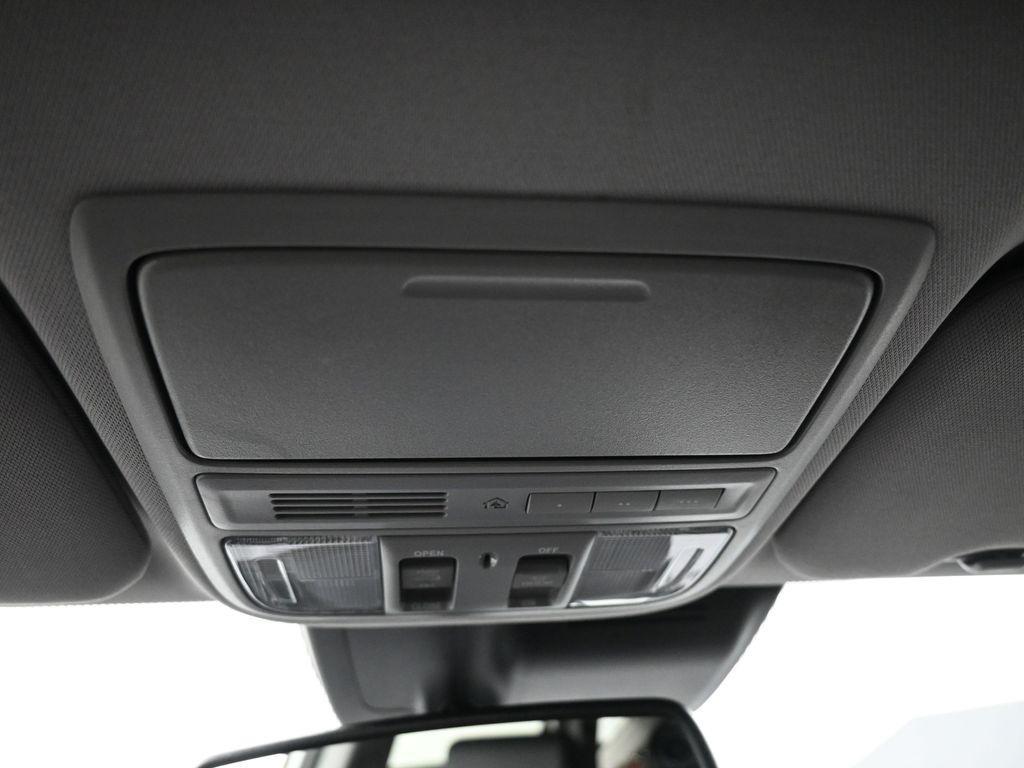 used 2022 Honda CR-V car, priced at $27,000