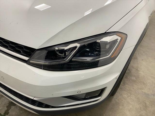 used 2019 Volkswagen Golf Alltrack car, priced at $22,000