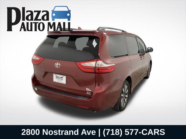 used 2018 Toyota Sienna car, priced at $30,424