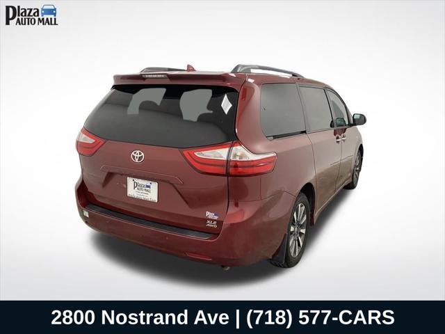 used 2018 Toyota Sienna car, priced at $30,424