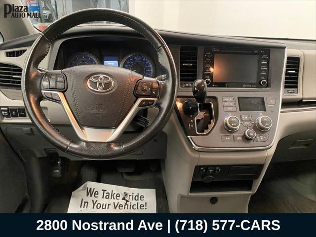 used 2018 Toyota Sienna car, priced at $30,424