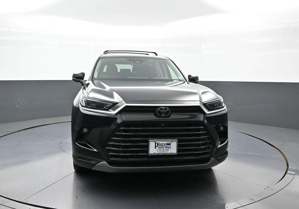 new 2025 Toyota Grand Highlander car