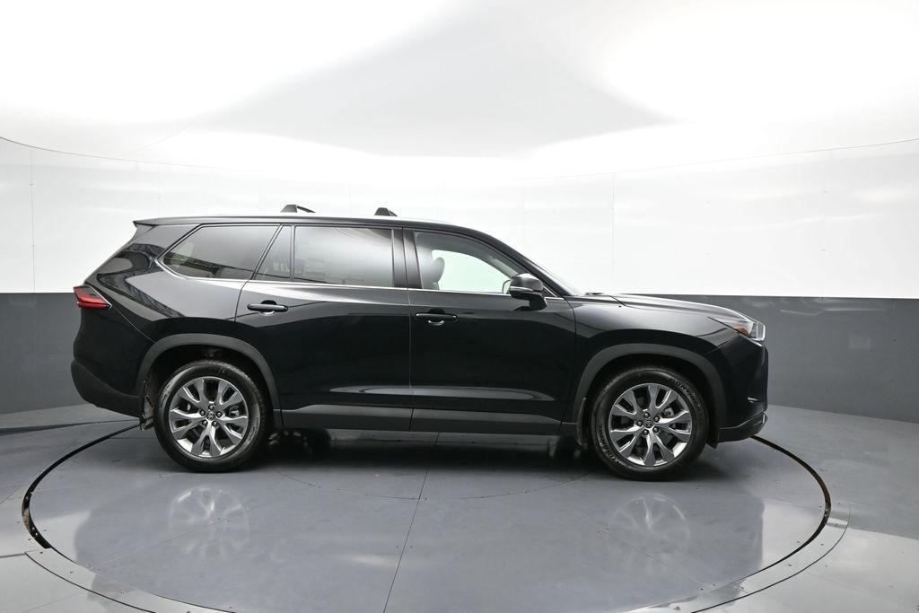 new 2025 Toyota Grand Highlander car