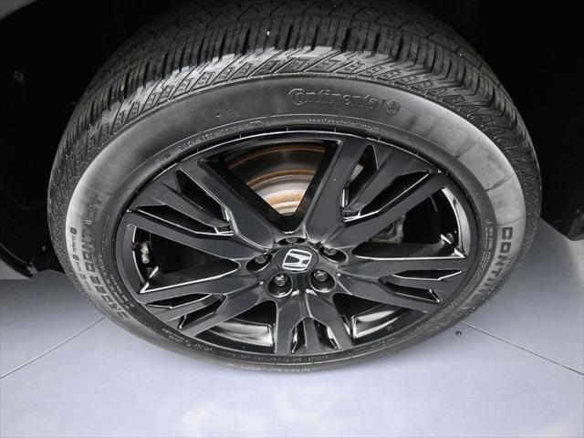 used 2022 Honda Pilot car, priced at $30,000