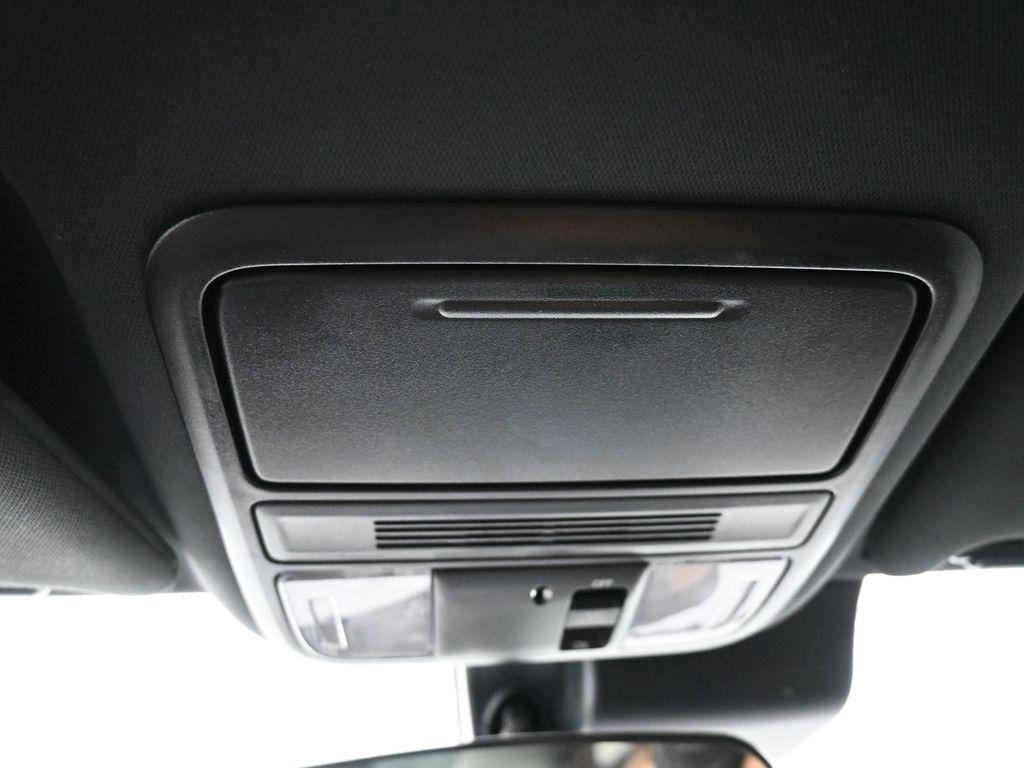 used 2022 Honda Pilot car, priced at $27,000