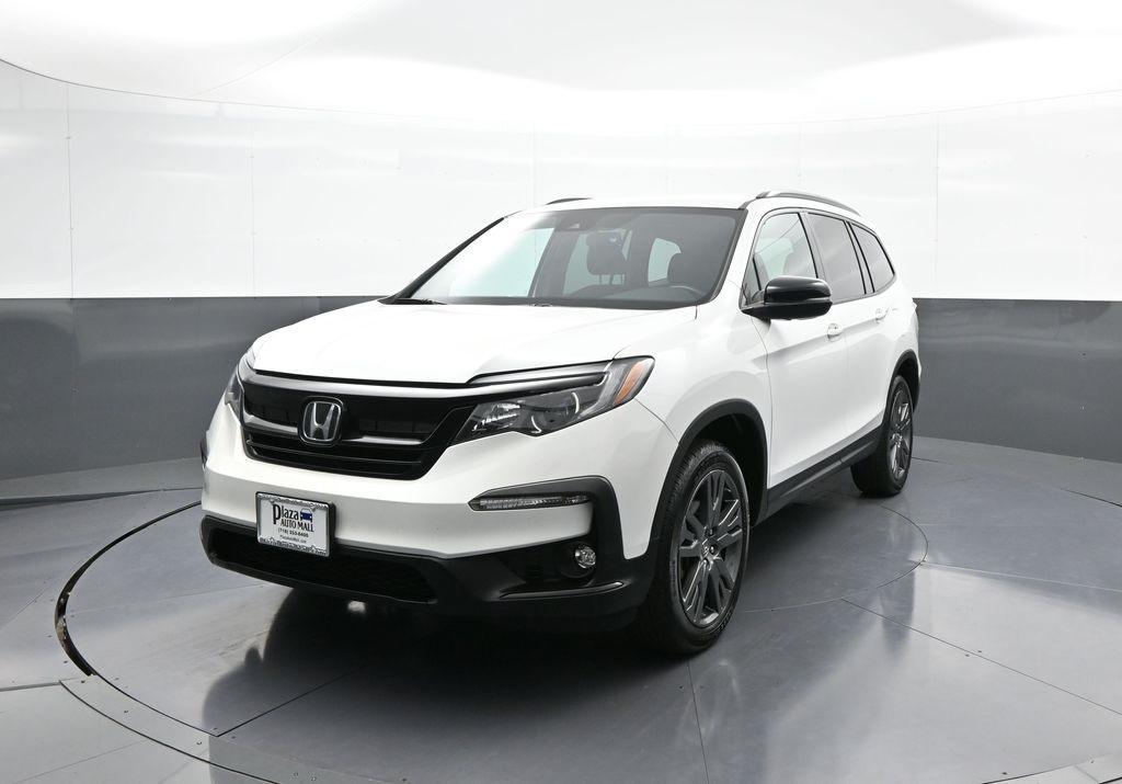 used 2022 Honda Pilot car, priced at $27,000