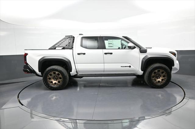 new 2025 Toyota Tacoma Hybrid car