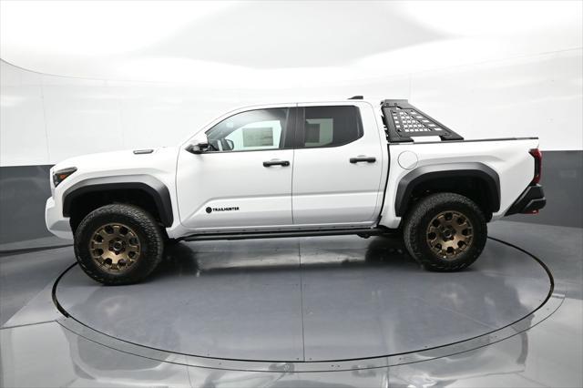new 2025 Toyota Tacoma Hybrid car