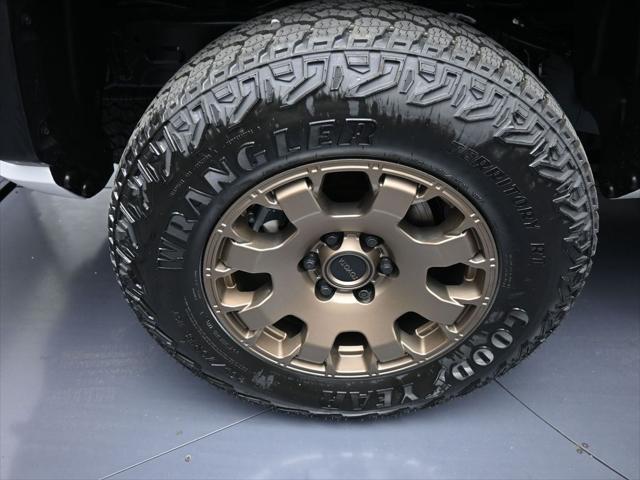 new 2025 Toyota Tacoma Hybrid car