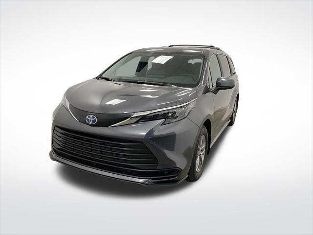 used 2025 Toyota Sienna car, priced at $48,500