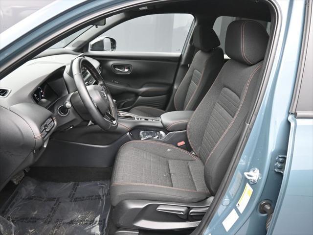 used 2025 Honda HR-V car, priced at $28,500
