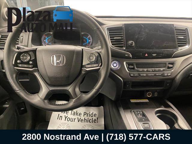 used 2022 Honda Pilot car, priced at $33,927