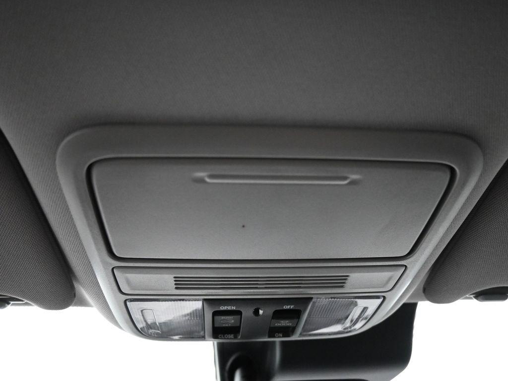 used 2022 Honda Pilot car, priced at $31,000