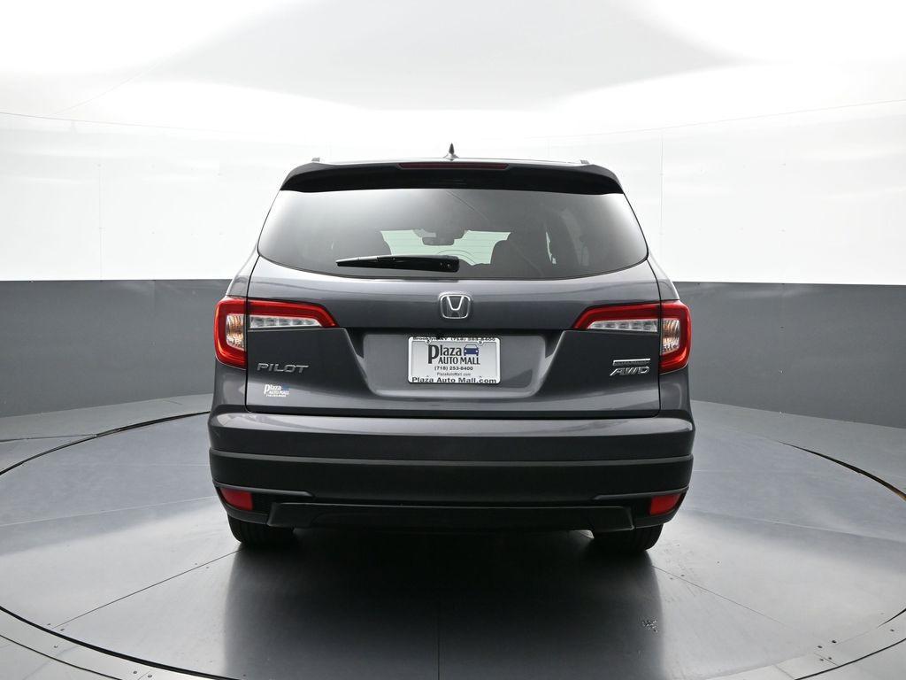 used 2022 Honda Pilot car, priced at $31,000