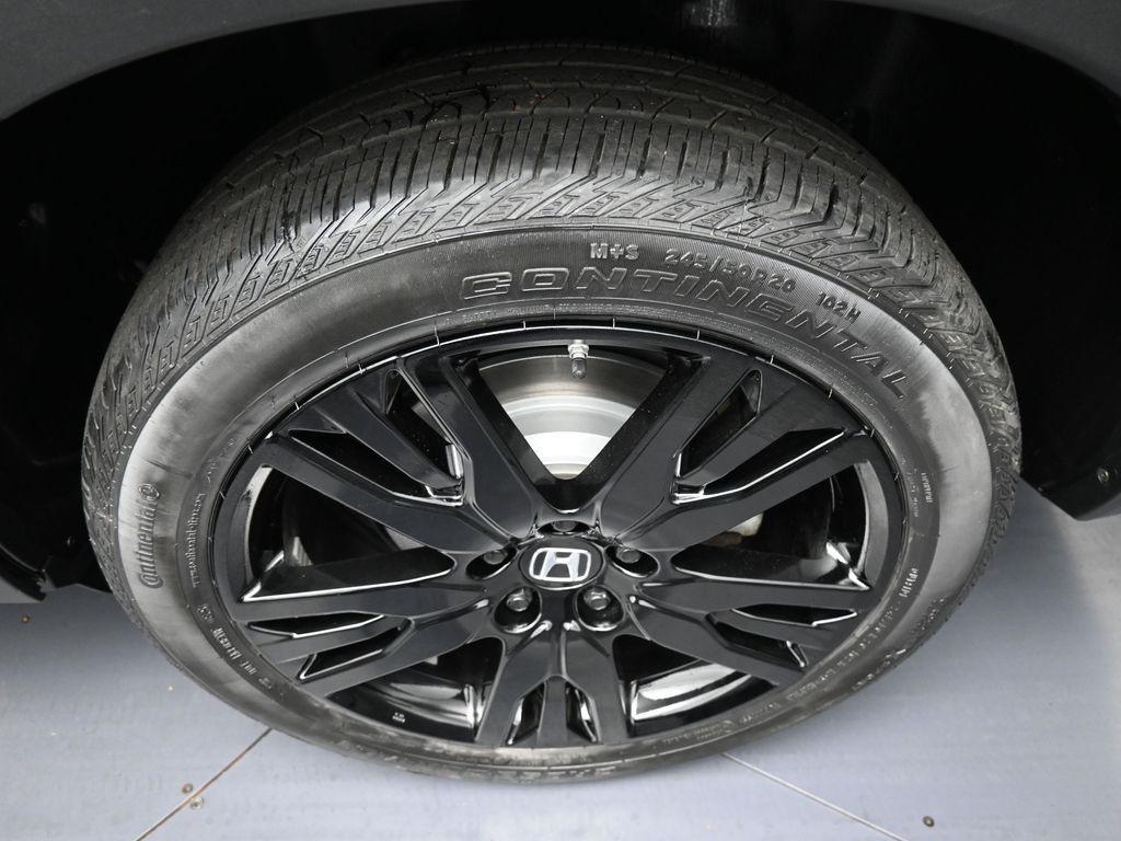 used 2022 Honda Pilot car, priced at $31,000