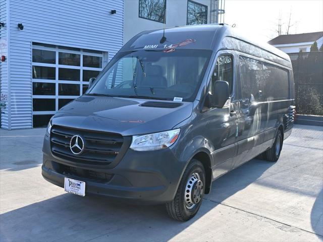 used 2022 Mercedes-Benz Sprinter 4500 car, priced at $60,192