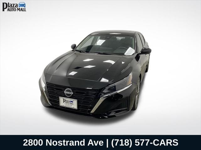 used 2023 Nissan Altima car, priced at $23,324