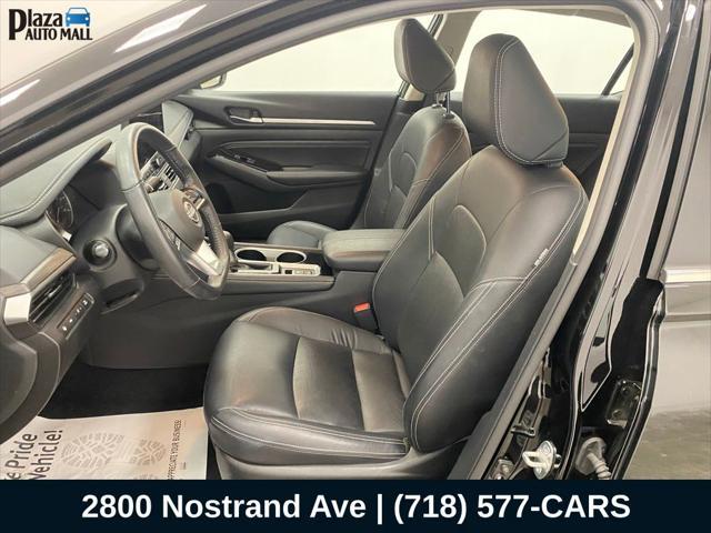 used 2023 Nissan Altima car, priced at $23,324