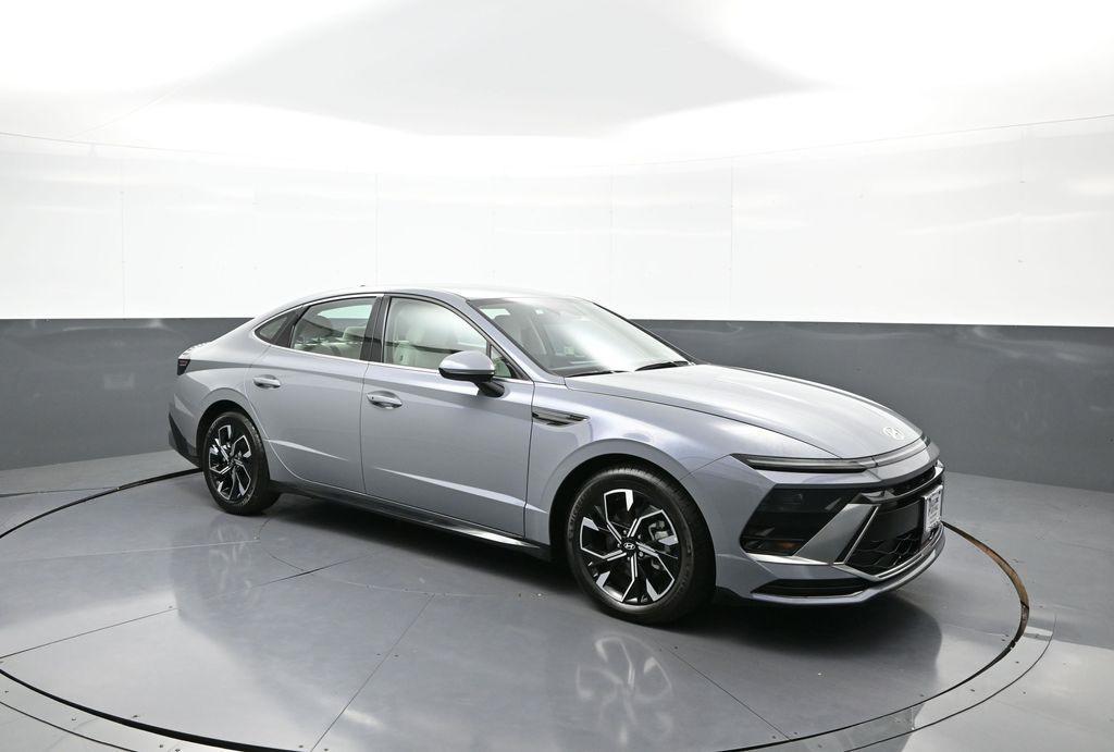 used 2025 Hyundai Sonata car, priced at $26,000