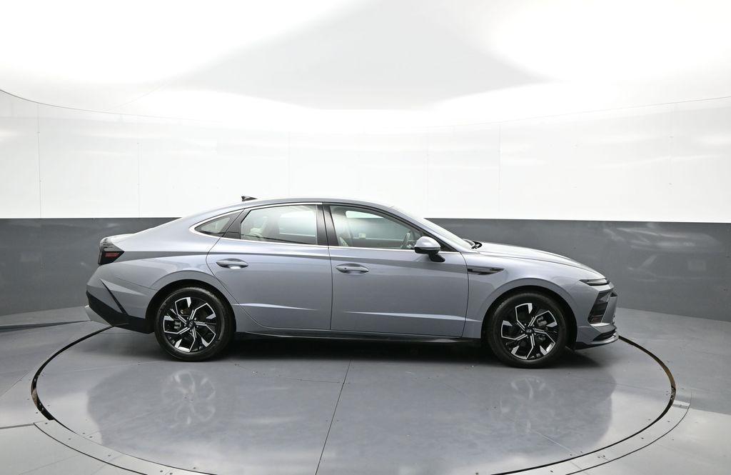 used 2025 Hyundai Sonata car, priced at $26,000