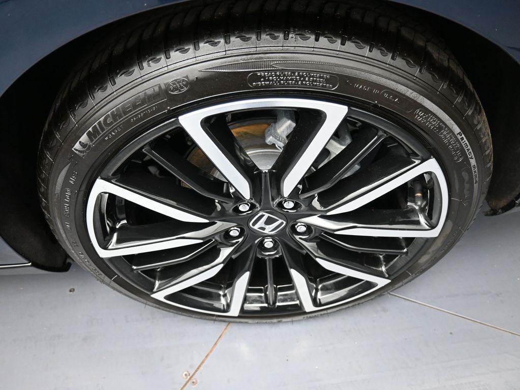 used 2024 Honda Accord Hybrid car, priced at $32,800