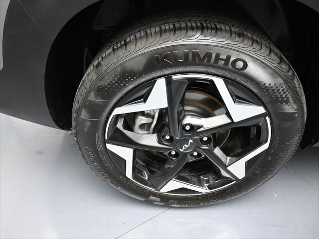 used 2025 Kia Seltos car, priced at $26,000