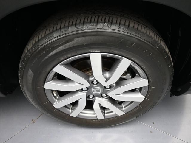 used 2021 Honda Pilot car, priced at $32,000