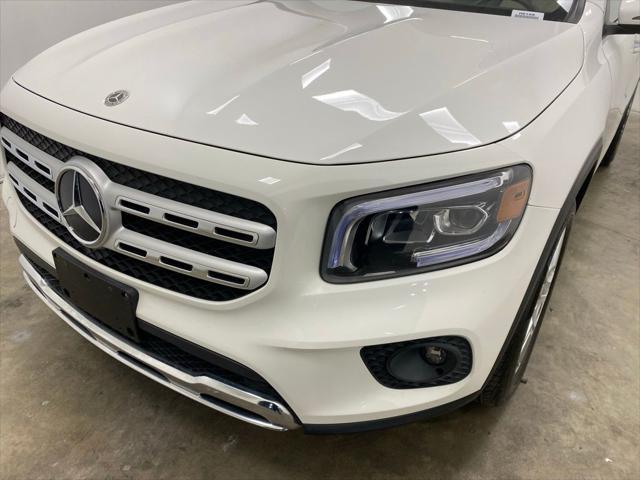 used 2021 Mercedes-Benz GLB 250 car, priced at $26,000