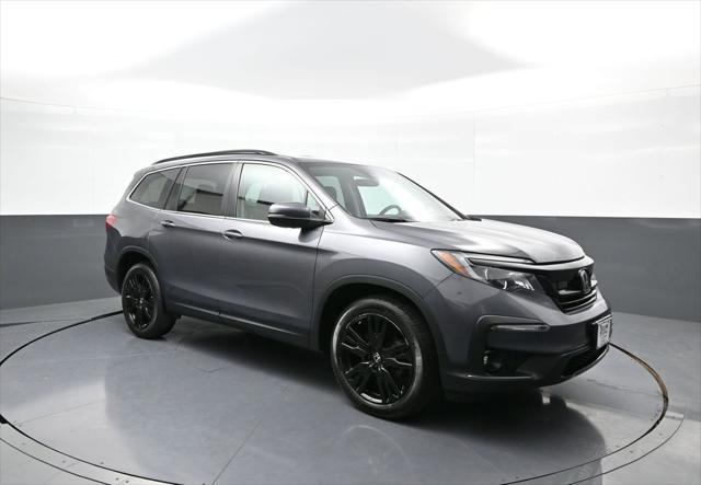 used 2022 Honda Pilot car, priced at $32,000