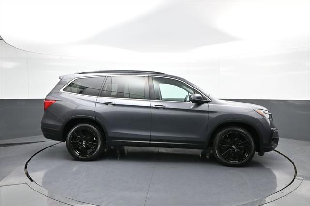 used 2022 Honda Pilot car, priced at $32,000