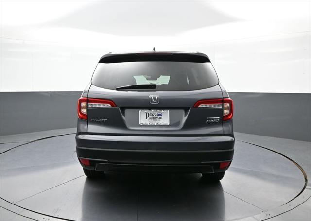 used 2022 Honda Pilot car, priced at $32,000