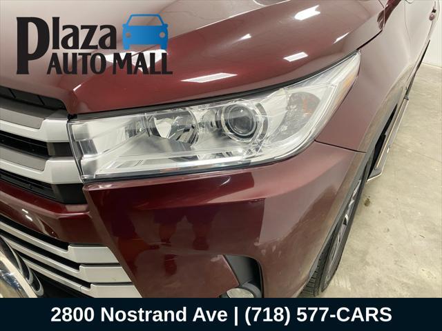 used 2018 Toyota Highlander car, priced at $28,167