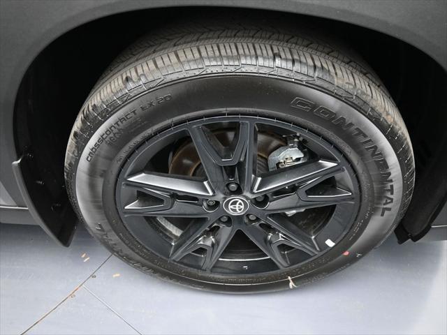 used 2025 Toyota Grand Highlander car, priced at $52,800
