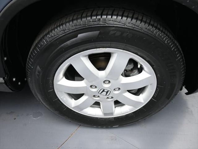 used 2009 Honda CR-V car, priced at $9,000