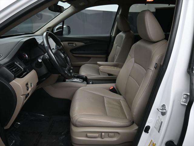 used 2022 Honda Pilot car, priced at $36,800