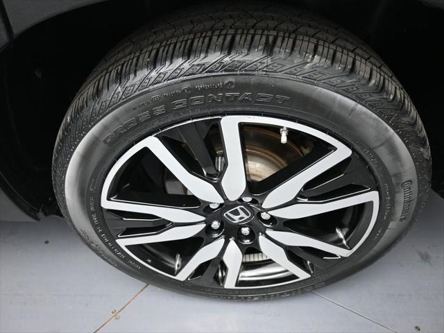 used 2022 Honda Pilot car, priced at $36,800
