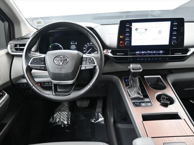 used 2023 Toyota Sienna car, priced at $41,800