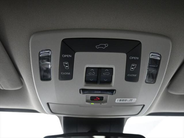 used 2023 Toyota Sienna car, priced at $41,800