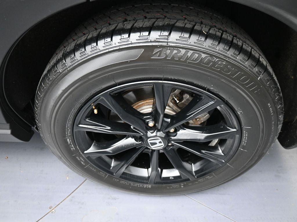 used 2024 Honda CR-V Hybrid car, priced at $28,200