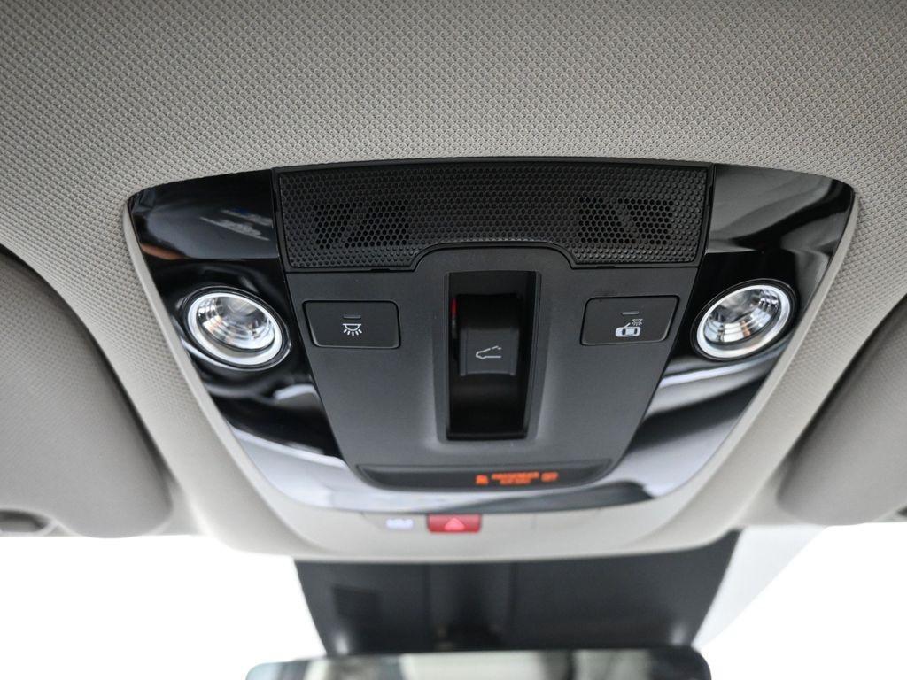 new 2025 Kia Sorento car, priced at $45,205