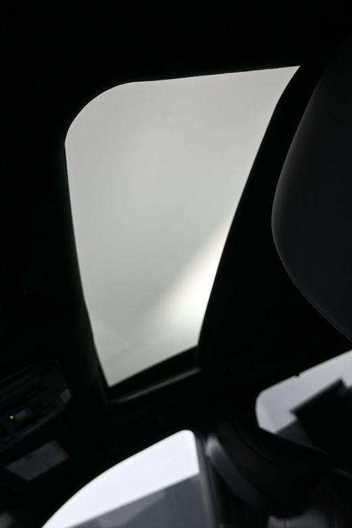 used 2021 Toyota Highlander car, priced at $29,800
