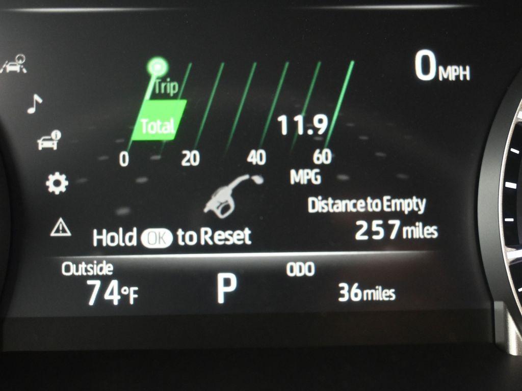 new 2025 Toyota Highlander car