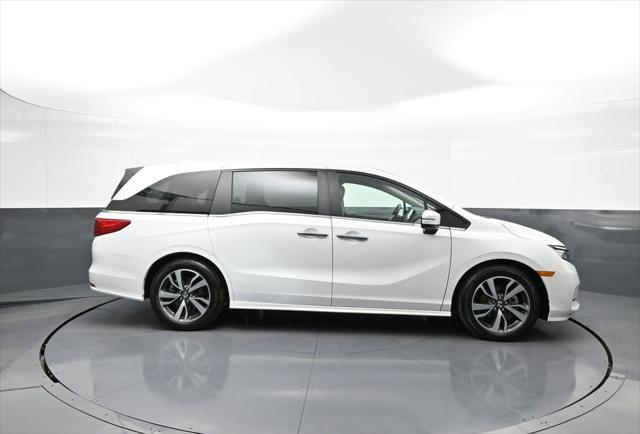 used 2024 Honda Odyssey car, priced at $41,000