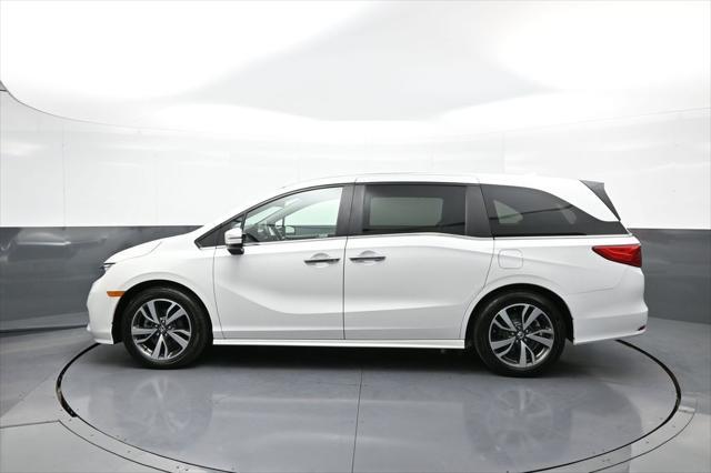 used 2024 Honda Odyssey car, priced at $41,000