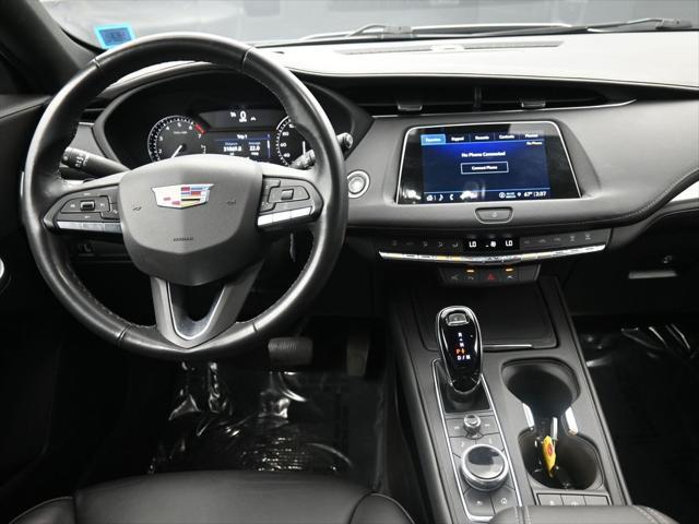 new 2022 Cadillac XT4 car, priced at $35,000