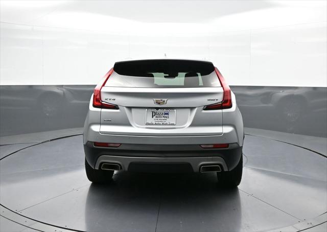 new 2022 Cadillac XT4 car, priced at $35,000