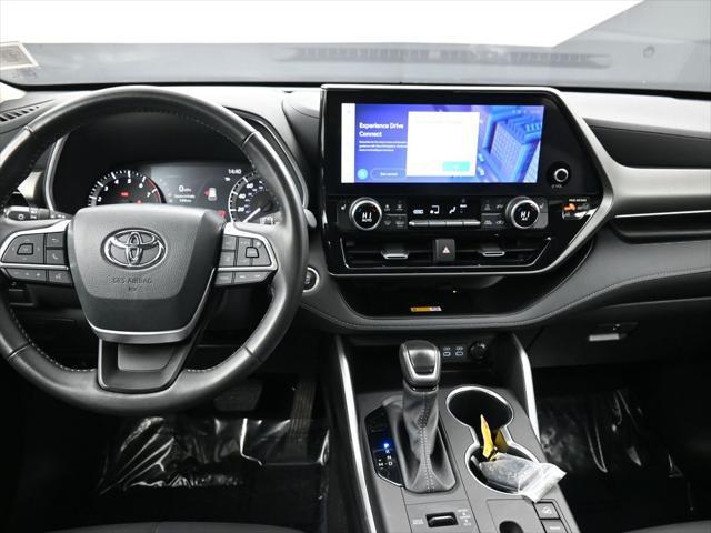 used 2024 Toyota Highlander car, priced at $42,000