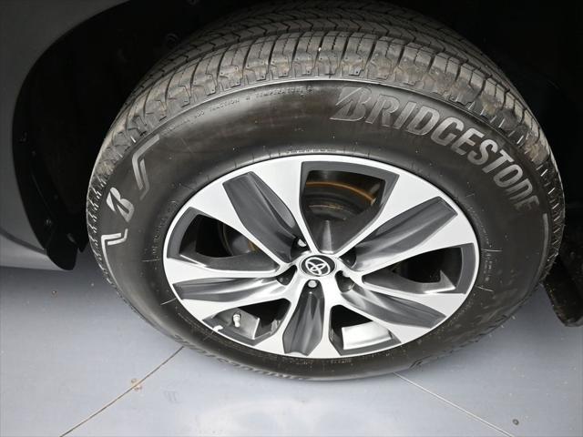 used 2024 Toyota Highlander car, priced at $42,000