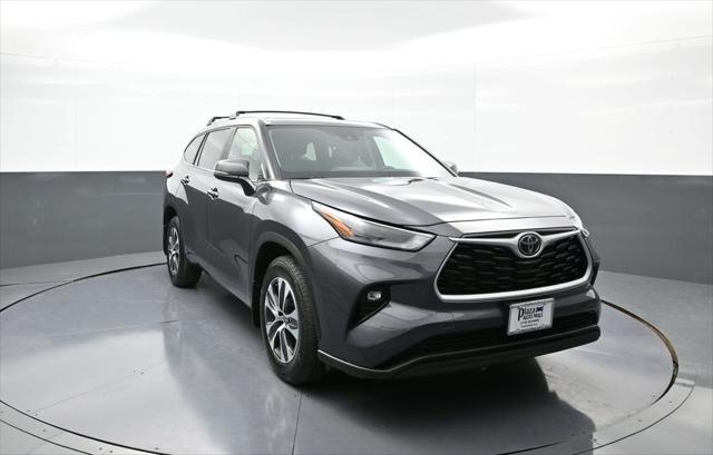 used 2024 Toyota Highlander car, priced at $42,000
