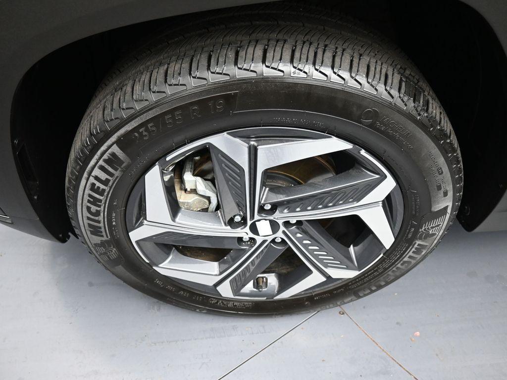 used 2024 Hyundai TUCSON Plug-In Hybrid car, priced at $34,000